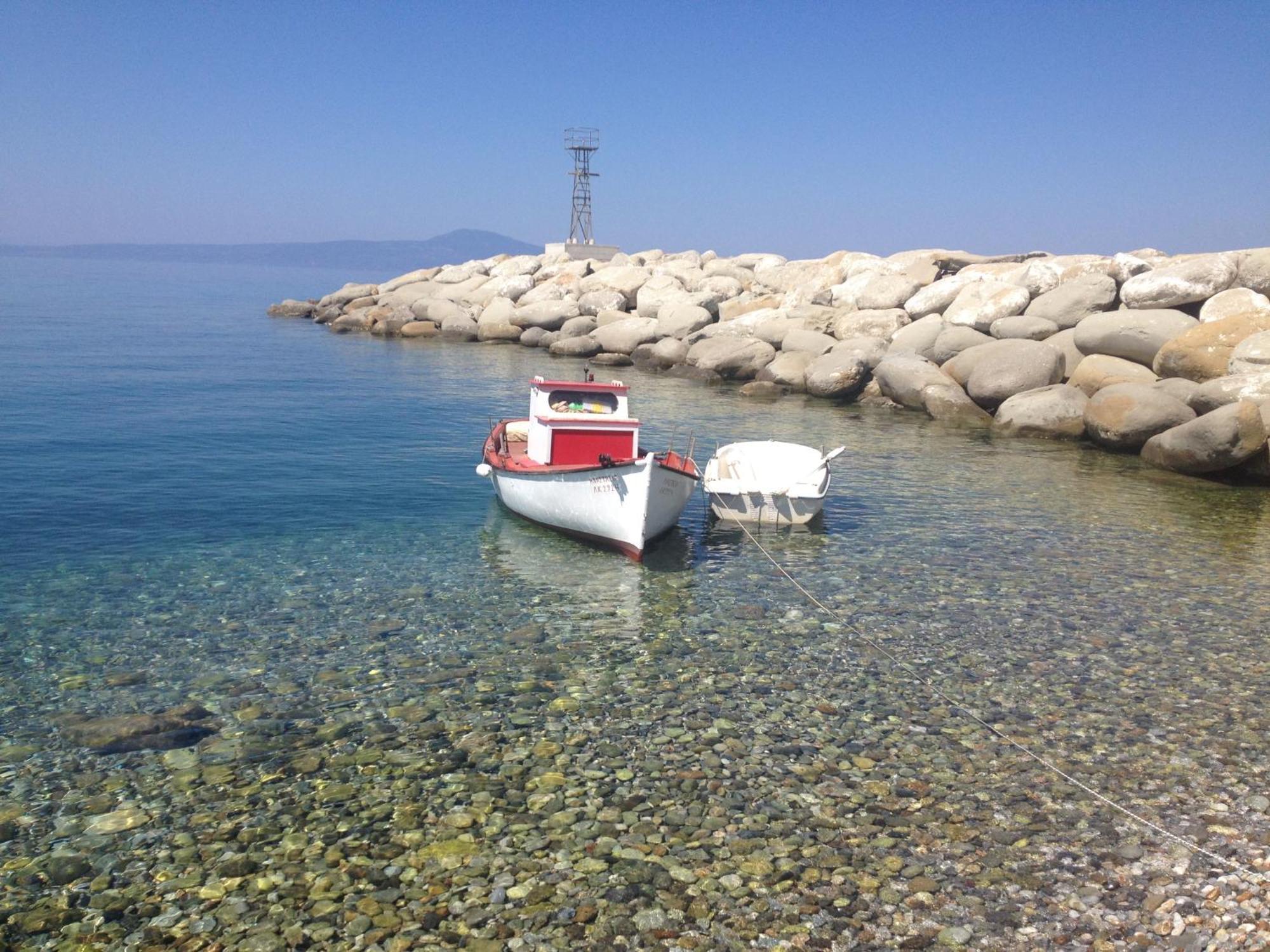 Apartmán Agali 2 Superior Mezonet Front Of The Sea Akrogiali Exteriér fotografie